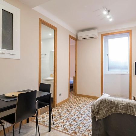 Acogedor Apartamento De 2 Dormitorios برشلونة المظهر الخارجي الصورة