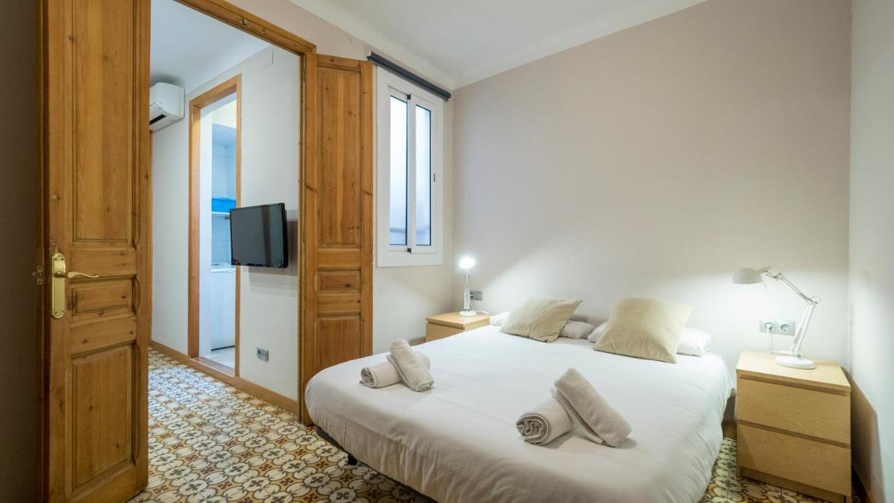 Acogedor Apartamento De 2 Dormitorios برشلونة المظهر الخارجي الصورة