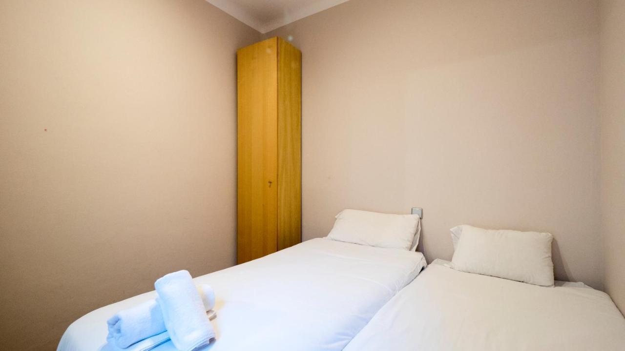 Acogedor Apartamento De 2 Dormitorios برشلونة المظهر الخارجي الصورة