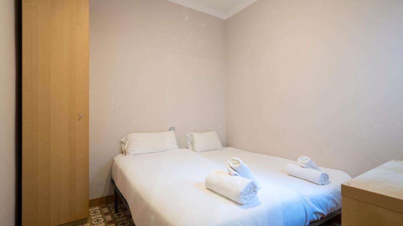 Acogedor Apartamento De 2 Dormitorios برشلونة المظهر الخارجي الصورة